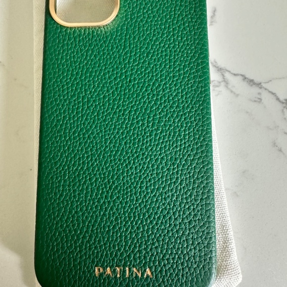 Leather Patina 14 plus iPhone case - Picture 4 of 5